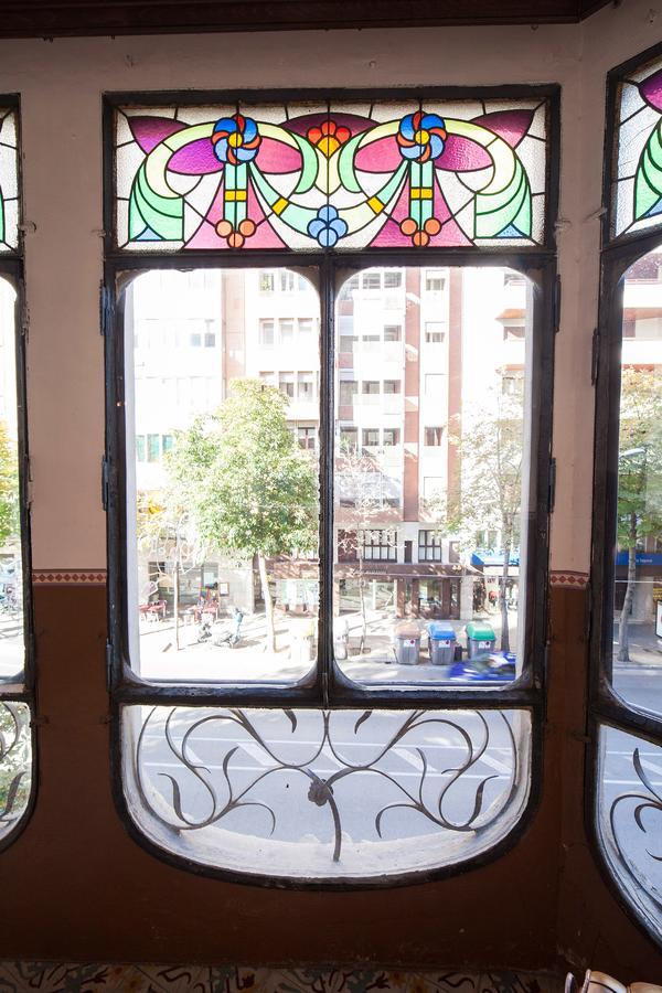 Bed In Girona Bed & Breakfast Ngoại thất bức ảnh
