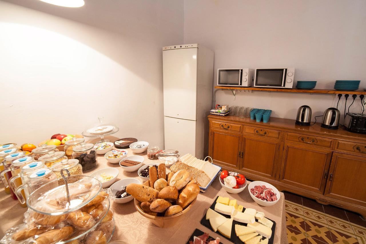 Bed In Girona Bed & Breakfast Ngoại thất bức ảnh