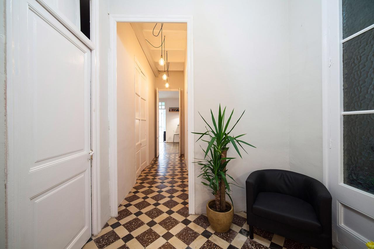 Bed In Girona Bed & Breakfast Ngoại thất bức ảnh