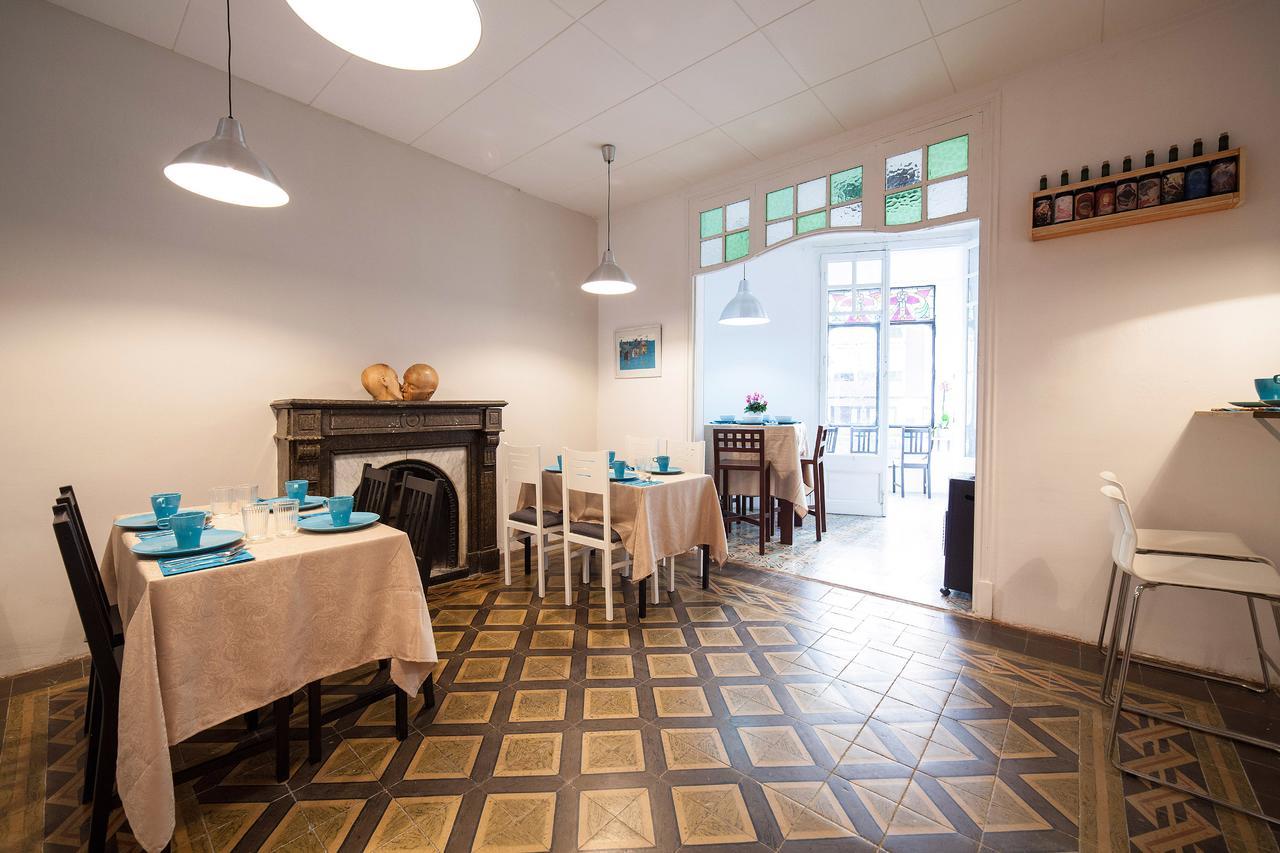 Bed In Girona Bed & Breakfast Ngoại thất bức ảnh