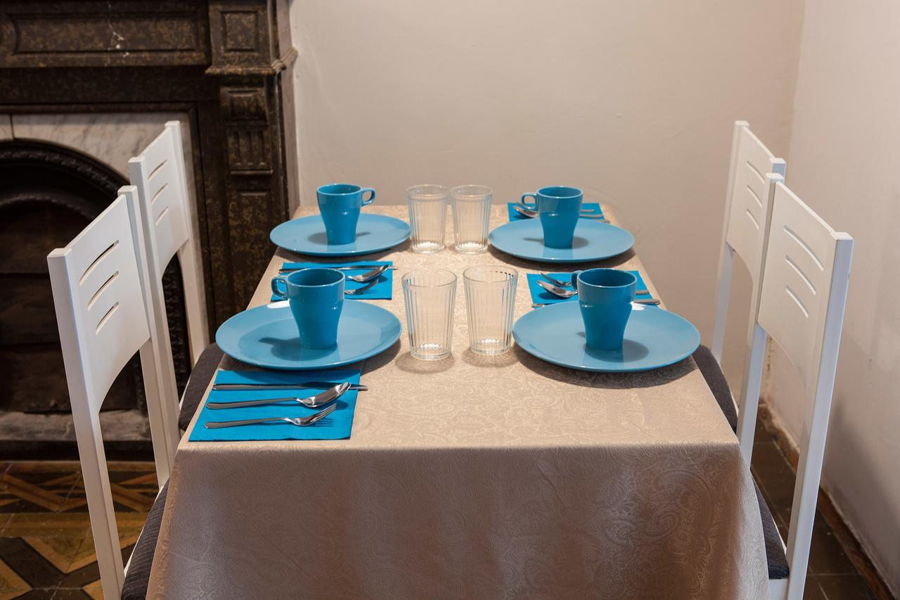 Bed In Girona Bed & Breakfast Ngoại thất bức ảnh