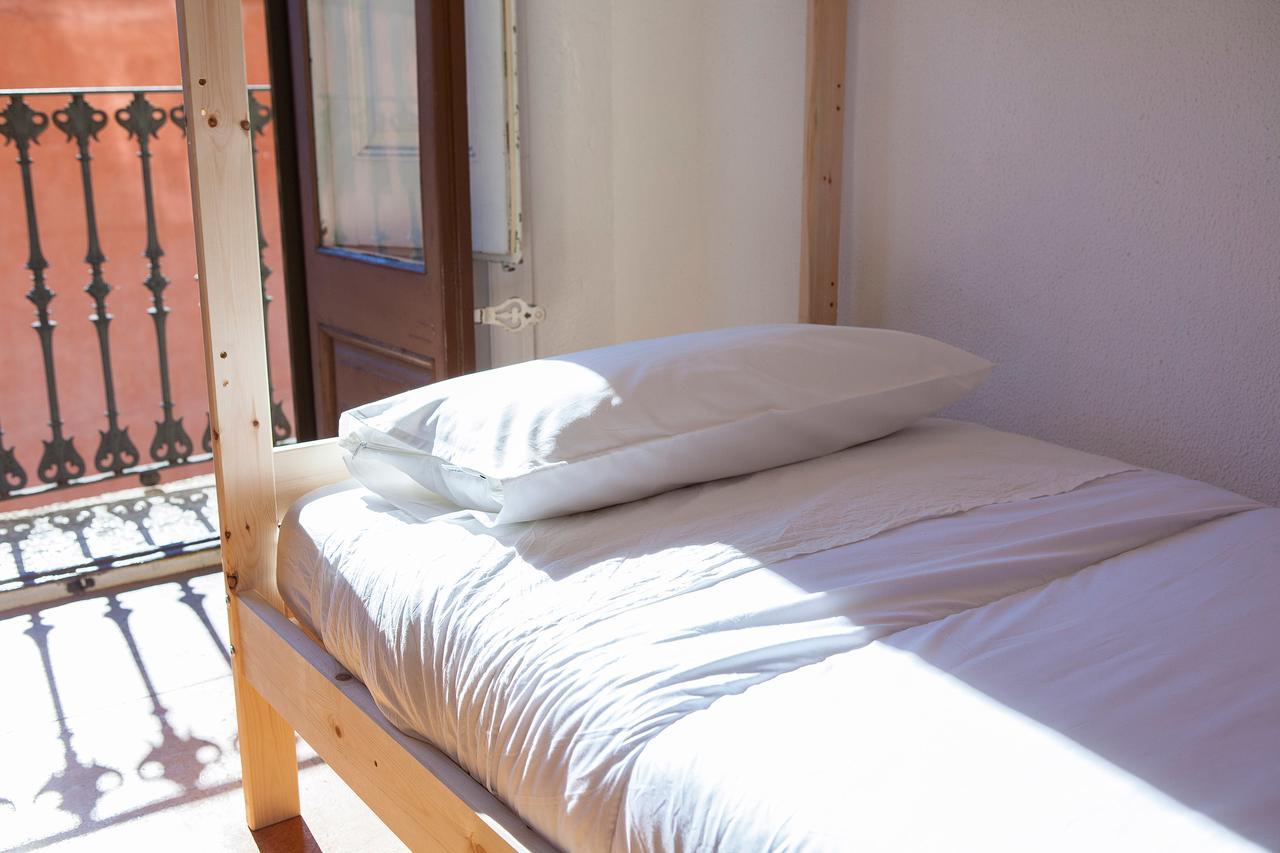 Bed In Girona Bed & Breakfast Ngoại thất bức ảnh