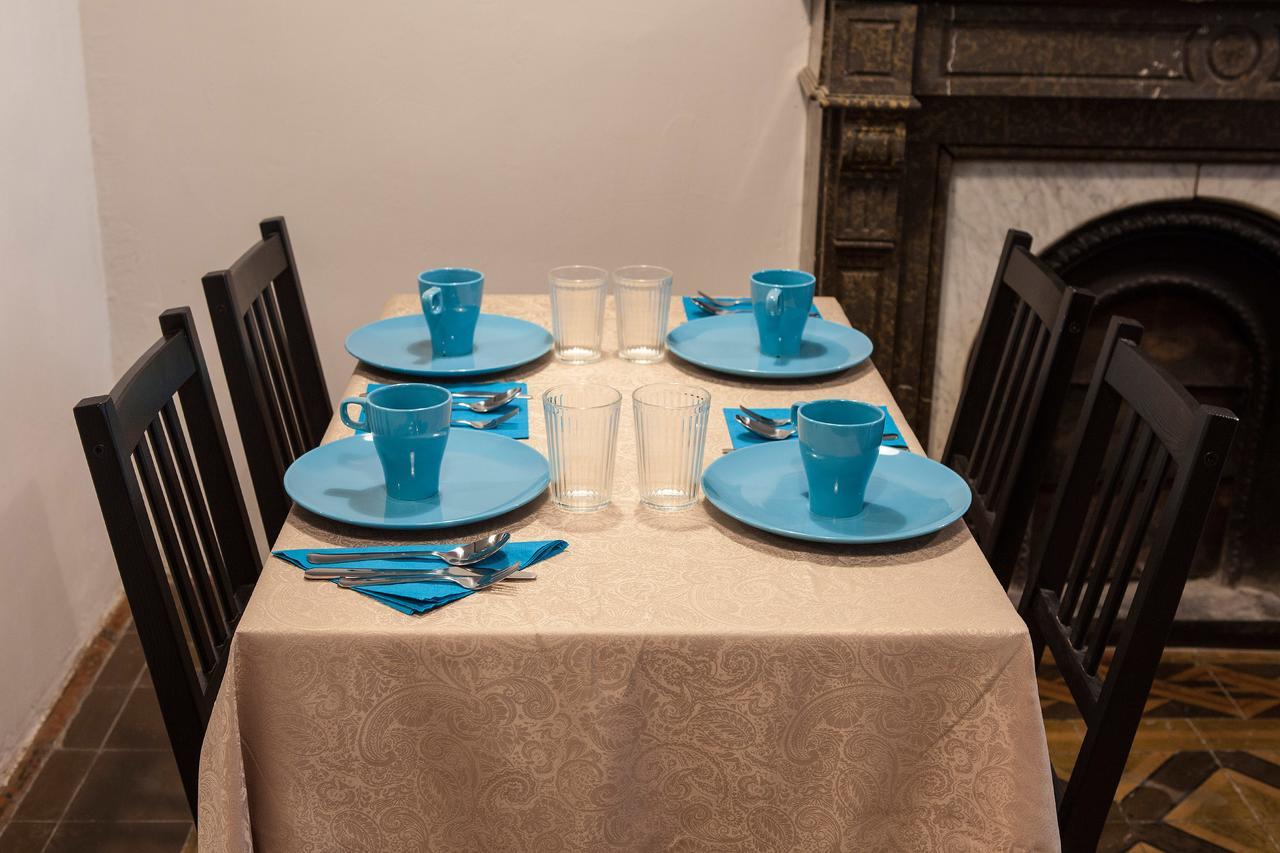 Bed In Girona Bed & Breakfast Ngoại thất bức ảnh
