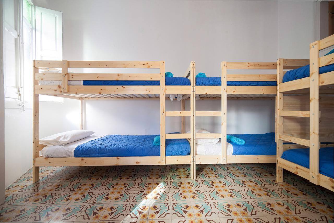 Bed In Girona Bed & Breakfast Ngoại thất bức ảnh