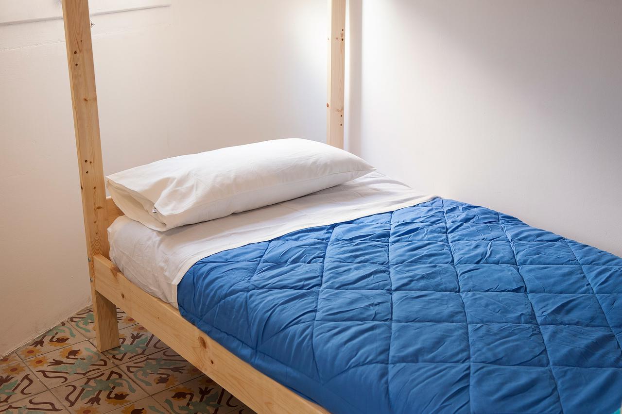 Bed In Girona Bed & Breakfast Ngoại thất bức ảnh
