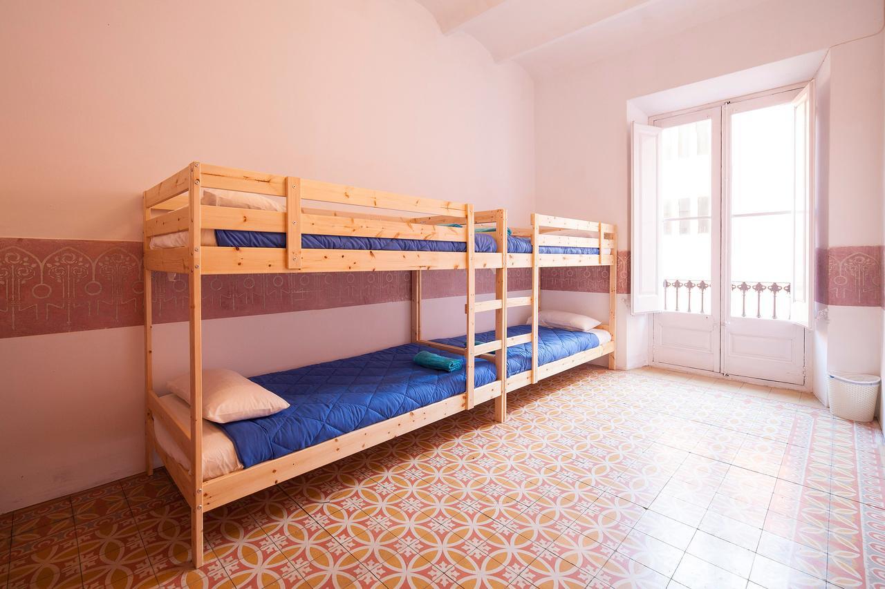 Bed In Girona Bed & Breakfast Ngoại thất bức ảnh