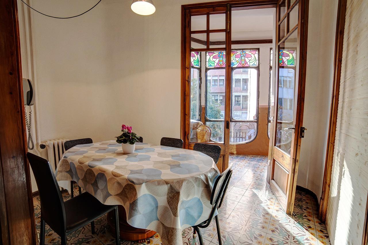 Bed In Girona Bed & Breakfast Ngoại thất bức ảnh