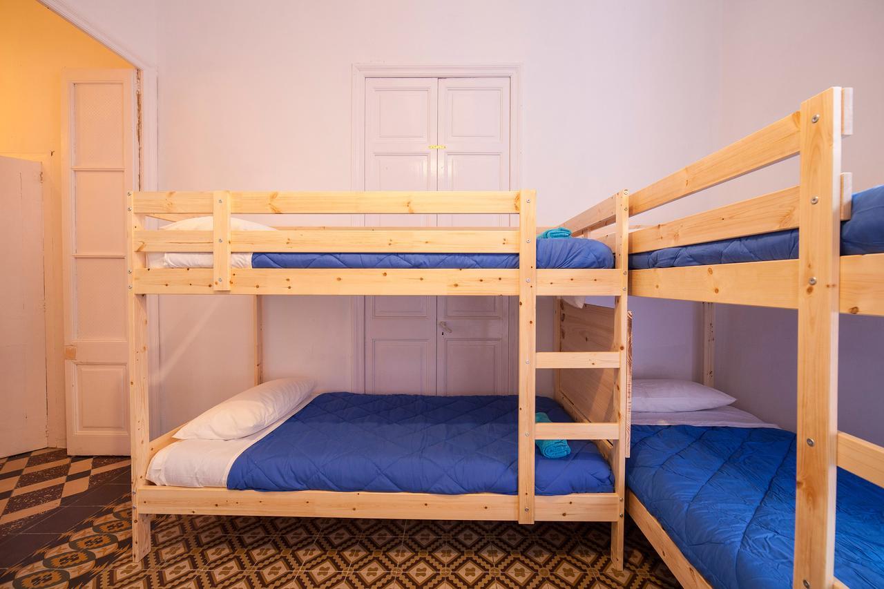 Bed In Girona Bed & Breakfast Ngoại thất bức ảnh