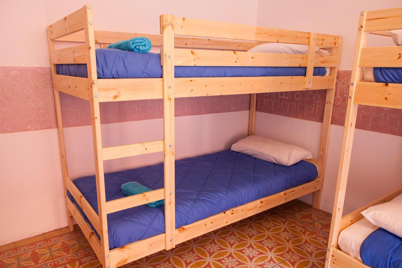 Bed In Girona Bed & Breakfast Ngoại thất bức ảnh